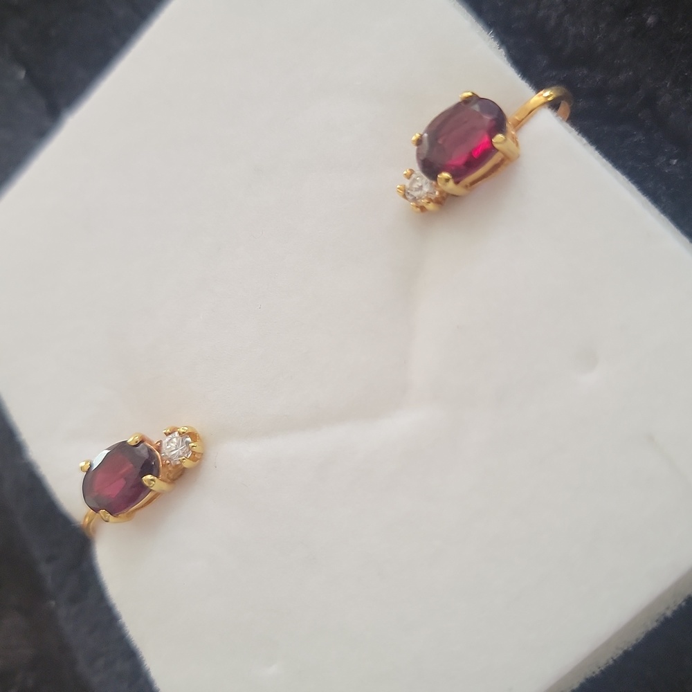 Vintage amethyst and crystals goldtone Earrings